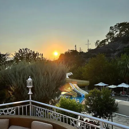 Miramor & Hotel 5*