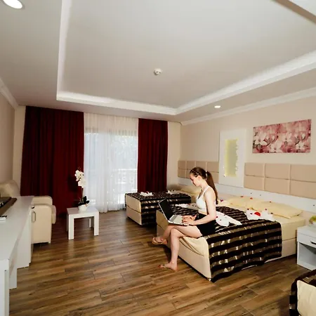 Hotel Miramor &