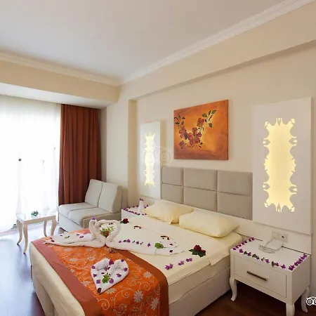 Miramor & 5* Antalya